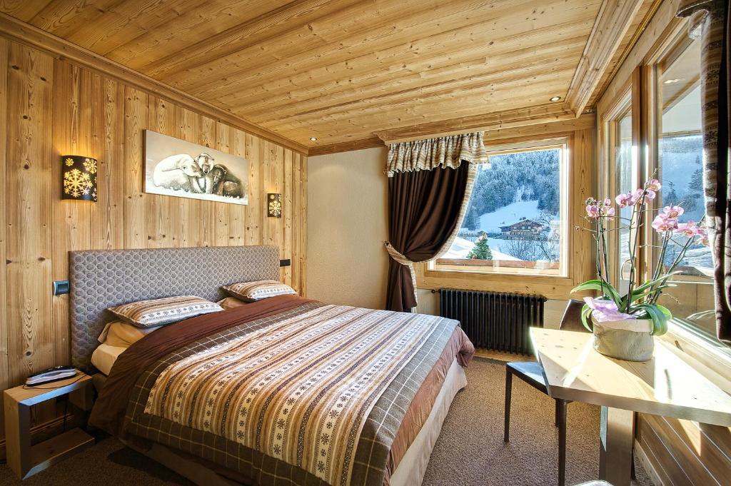 Hotel-Chalet Les Ecureuils Restaurant, Piscine, Garage Le Grand-Bornand Pokój zdjęcie