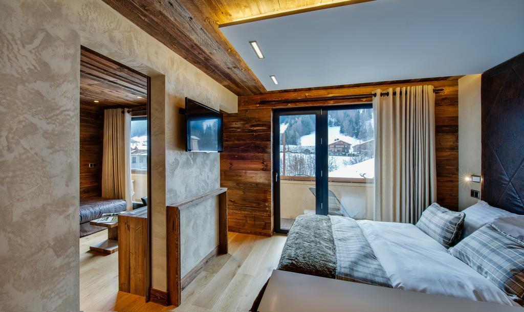 Hotel-Chalet Les Ecureuils Restaurant, Piscine, Garage Le Grand-Bornand Zewnętrze zdjęcie
