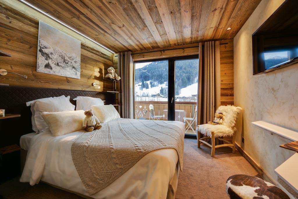 Hotel-Chalet Les Ecureuils Restaurant, Piscine, Garage Le Grand-Bornand Zewnętrze zdjęcie